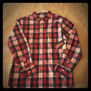Boys Old Navy long sleeved button down dress shirt